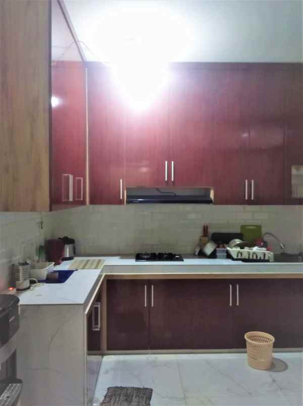 dijual rumah rumah jakarta garden city