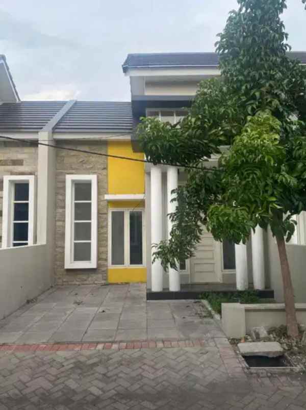 dijual rumah rungkut
