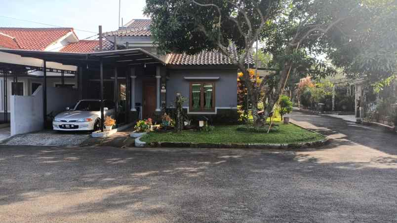 dijual rumah sampora cilimus