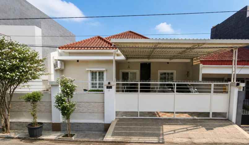 dijual rumah satelit indah