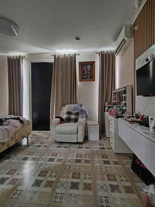 dijual rumah setu cipayung jakarta timur