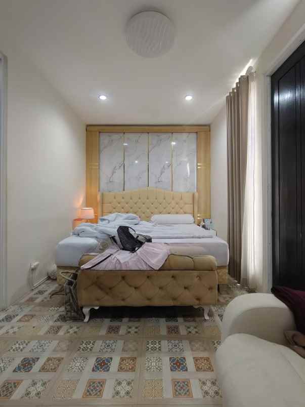 dijual rumah setu cipayung jakarta timur