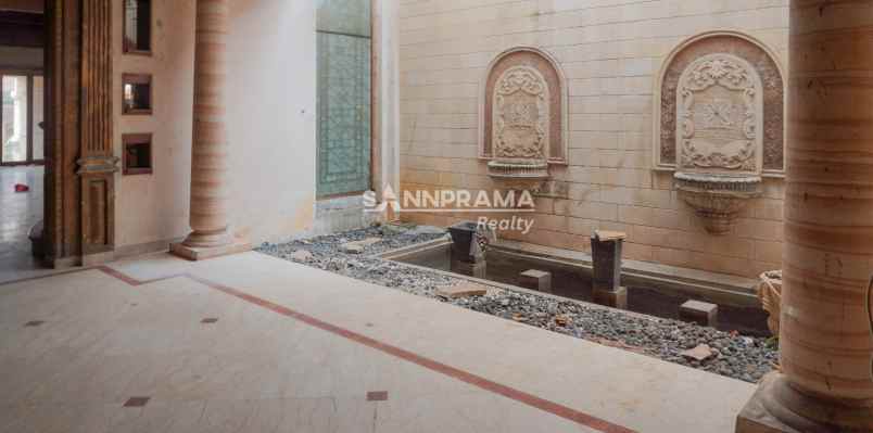dijual rumah siap huni di perumahan megapolitan cinere