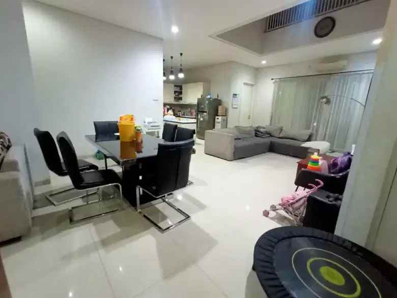 dijual rumah siap huni furnished di bsd anggrek loka