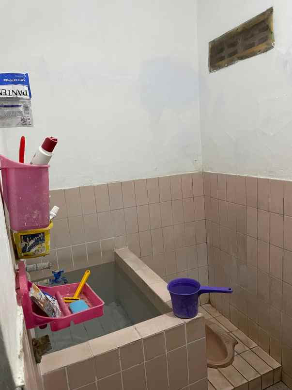 dijual rumah siap huni strategis