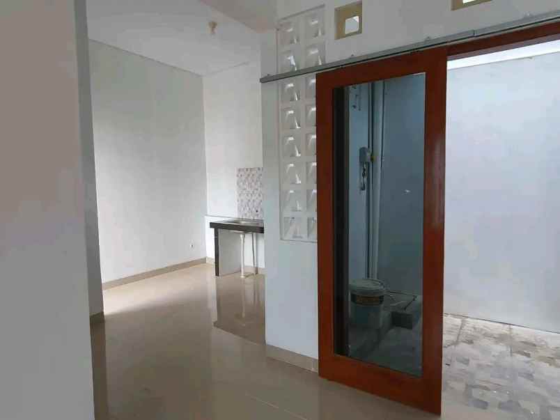 dijual rumah ske city park