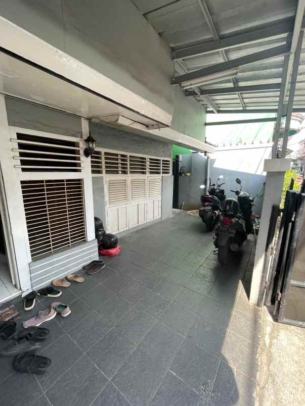 dijual rumah strategis di koja jakarta utara