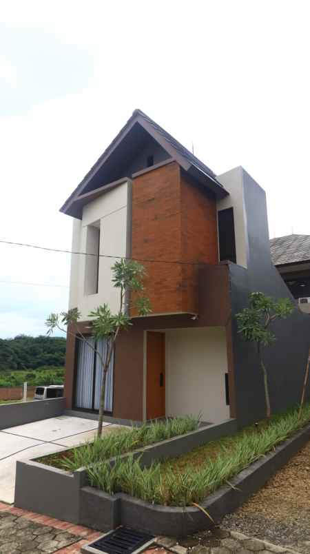 dijual rumah sukahati cibinong bogor