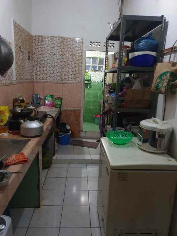 dijual rumah sukatani depok