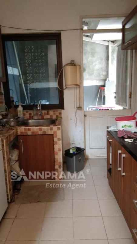 dijual rumah sumur batu