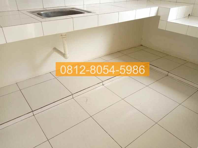 dijual rumah suvarna jati cikupa pasar