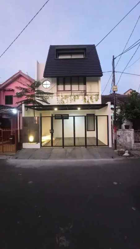 dijual rumah taman buaran indah 4