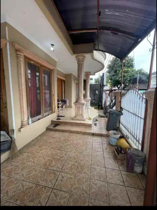 dijual rumah taman buaran indah 4