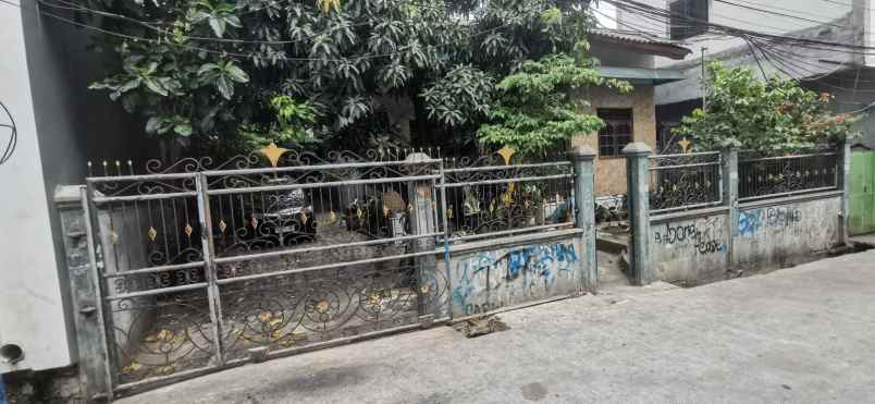 dijual rumah teluk gong