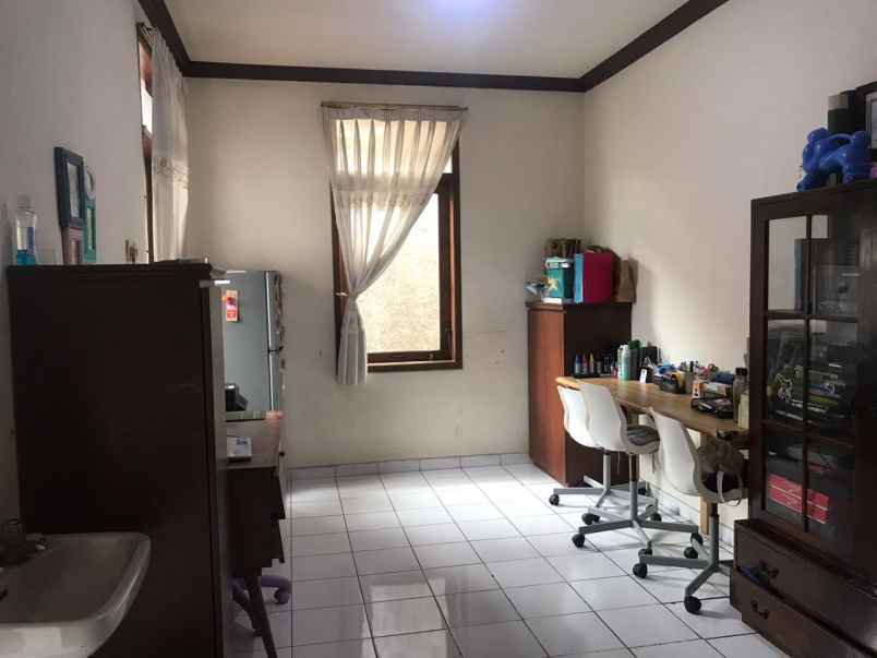 dijual rumah tubagus ismail