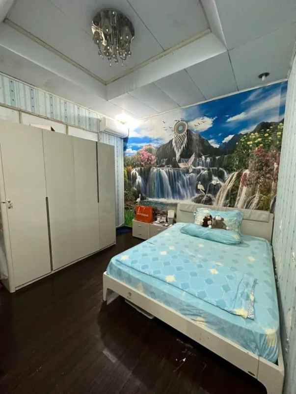 dijual rumah ulujami
