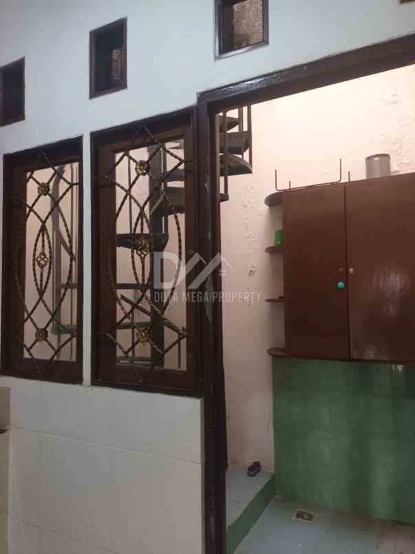 dijual rumah villa melati mas jelupang