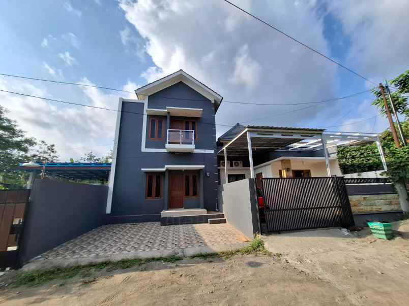dijual rumah widodomartani