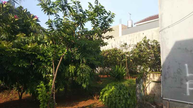 dijual tanah gading griya lestari