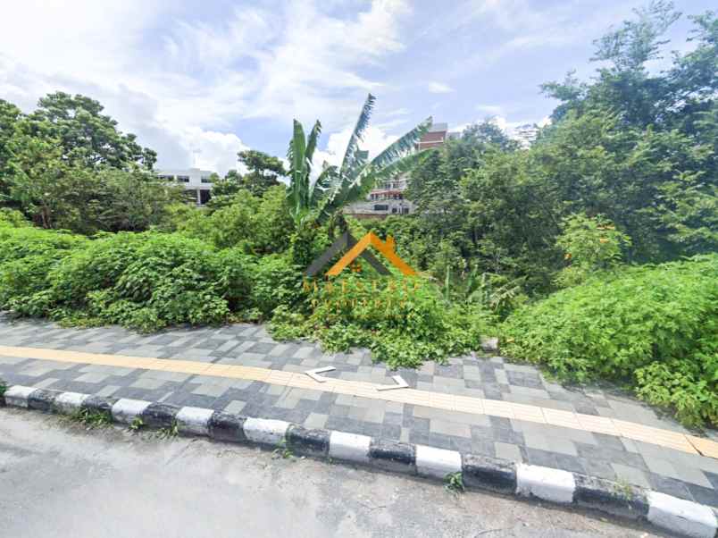 dijual tanah jl lkr tuktuk tuktuk