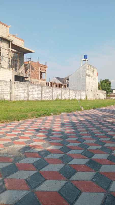 dijual tanah jl tajem baru