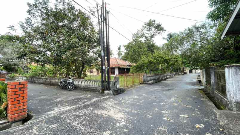 dijual tanah km 10