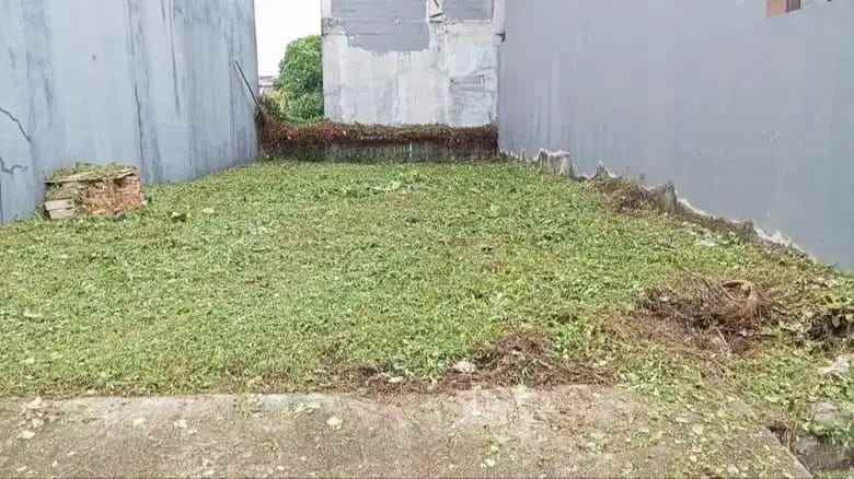 dijual tanah komplek jatinegara indah
