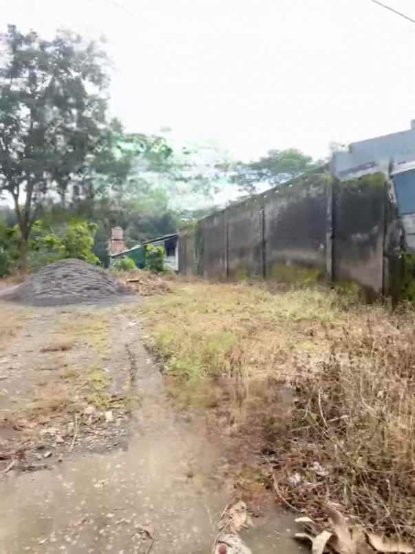 dijual tanah leyangan