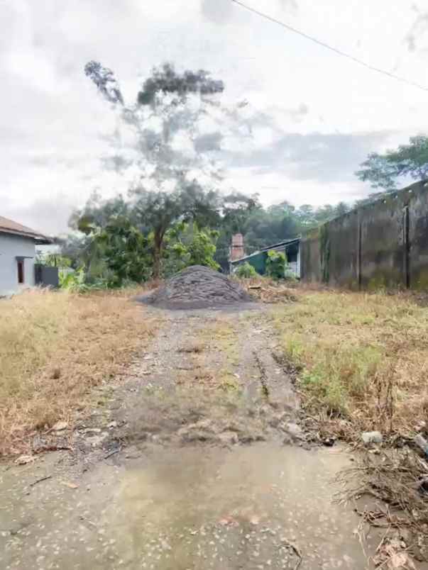 dijual tanah leyangan