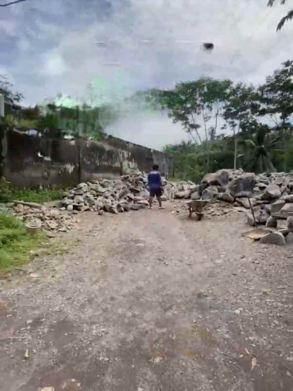 dijual tanah leyangan