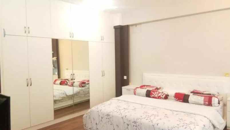 dijual unit apart green pramuka 2 unit jadi 1
