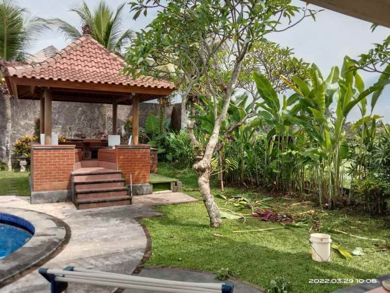 dijual villa mewah super bu harga dibawah pasar