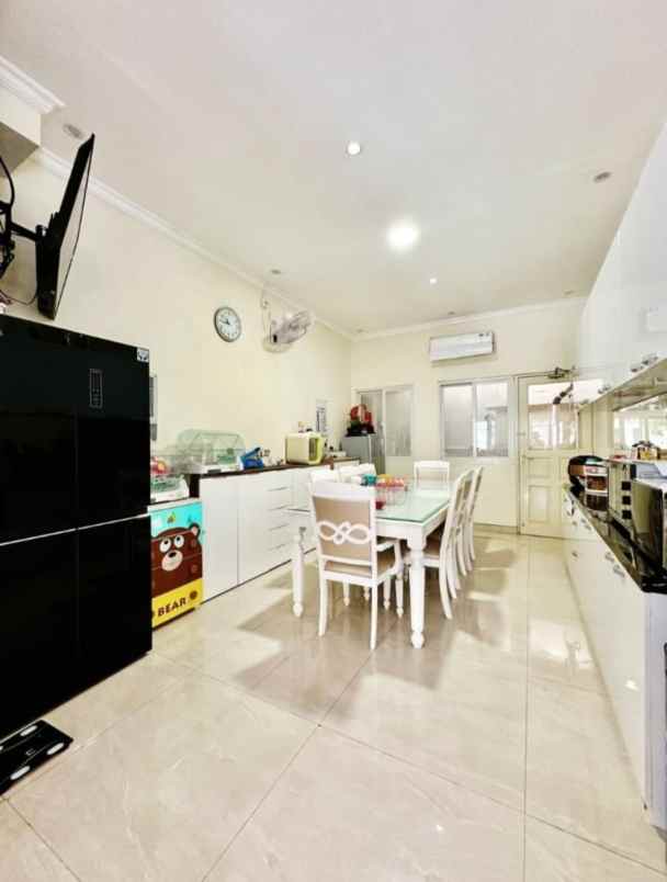 dijual villa mumbul nusa dua bali