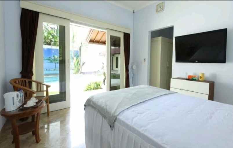 dijual villa mumbul nusa dua bali