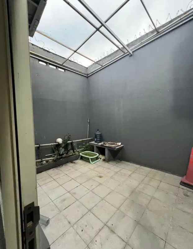 disewa rumah cluster bayu semi furnish suvarna sutera