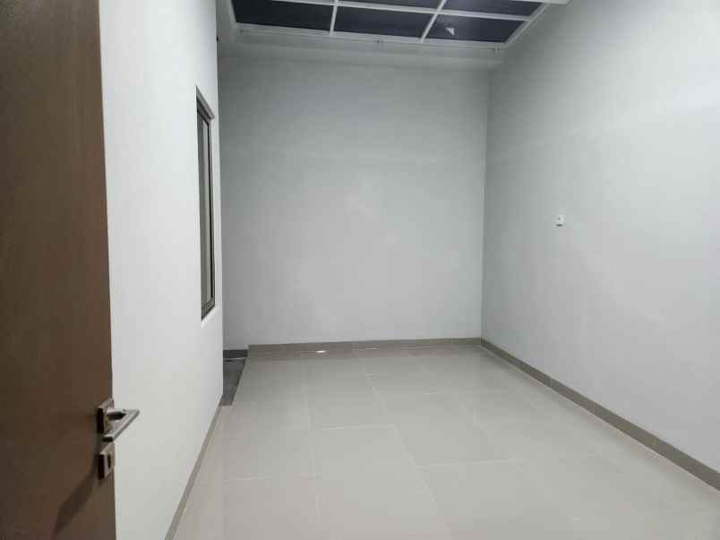 disewain rumah di grand duta city bekasi k0213