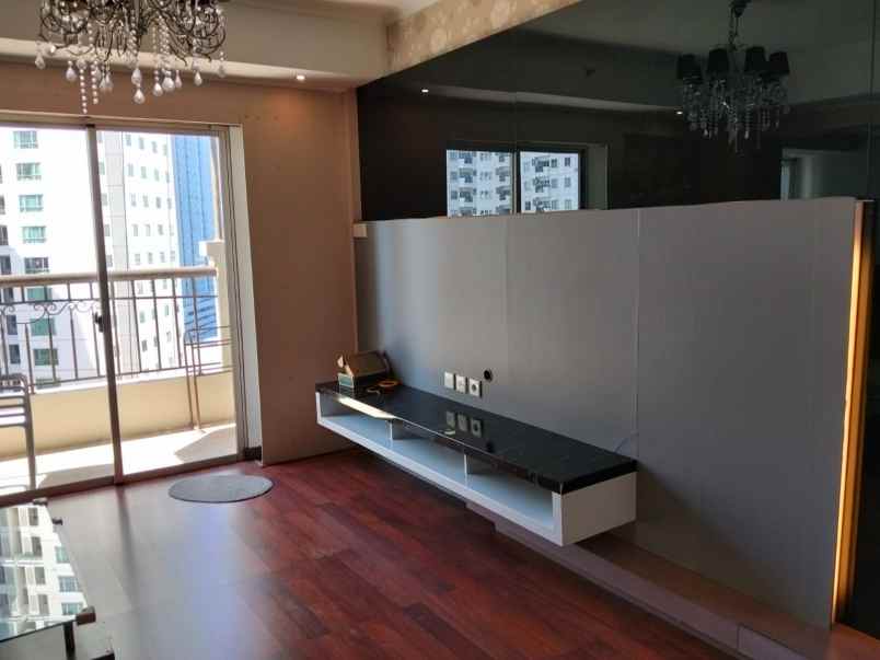 disewakan apartemen waterplace tower c pakuwon