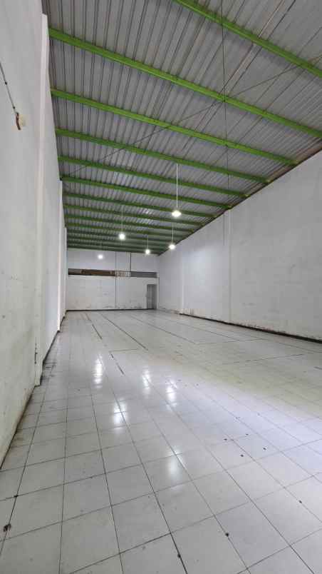 disewakan gudang di area sidakarya denpasar bali