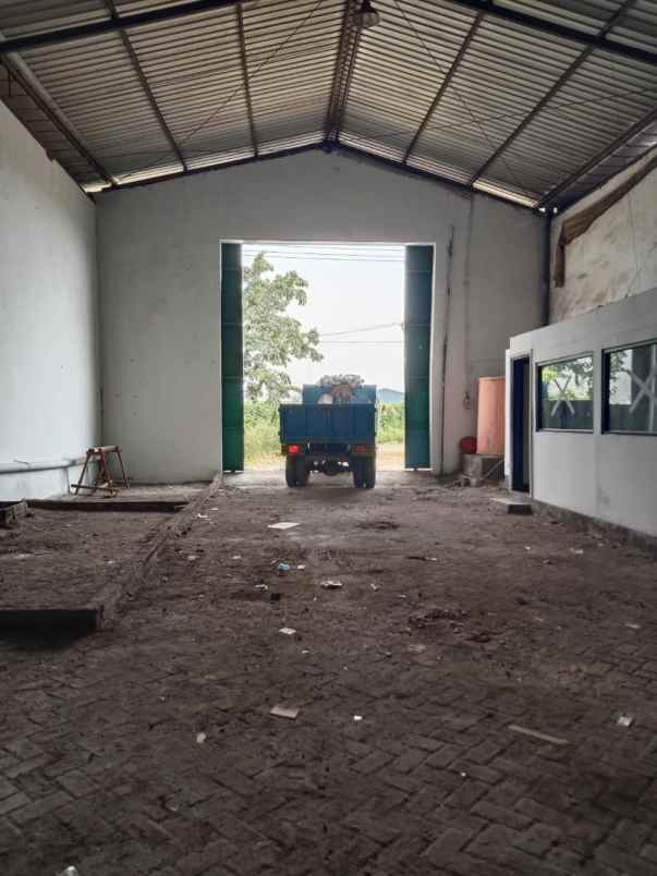 disewakan gudang siap pakai di romokalisari surabaya