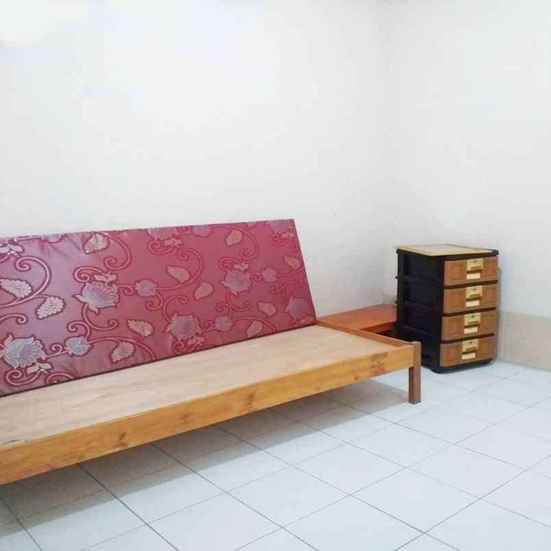 disewakan kost pondok qorina jl sukabirus