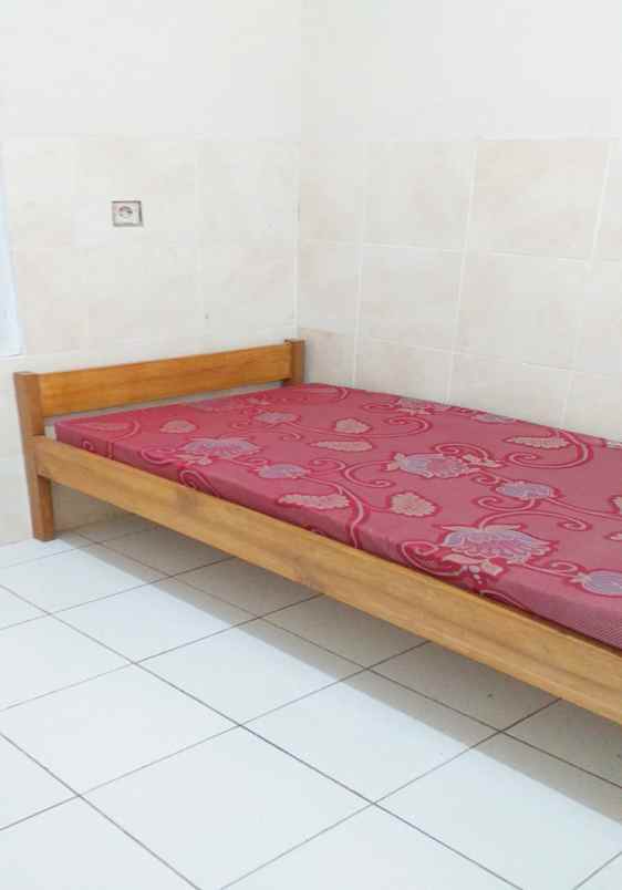 disewakan kost pondok qorina jl sukabirus