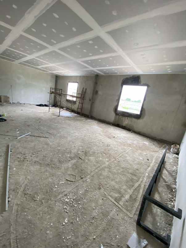 disewakan murah gudang industri delta silicon