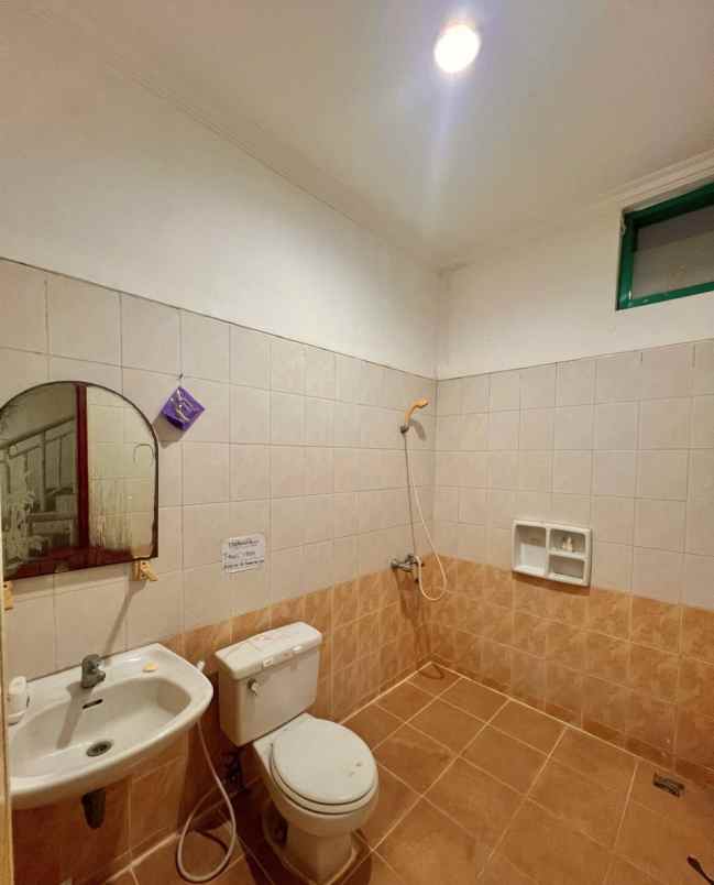 disewakan ruko gudang kantor mulyosari
