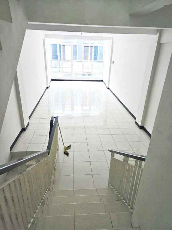 disewakan ruko gudang kantor raya merr surabaya