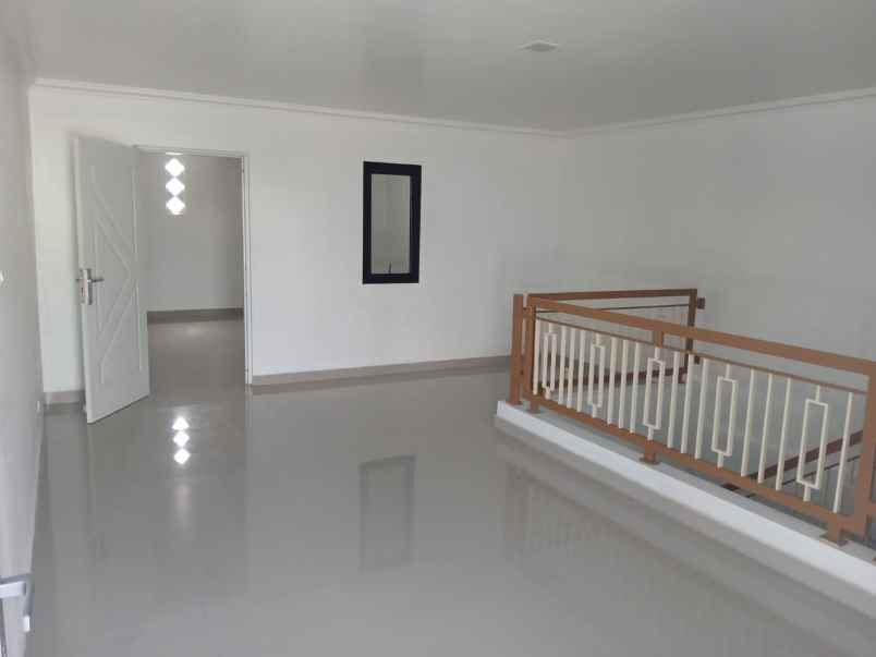 disewakan ruko gudang kantor tegal parang mampang