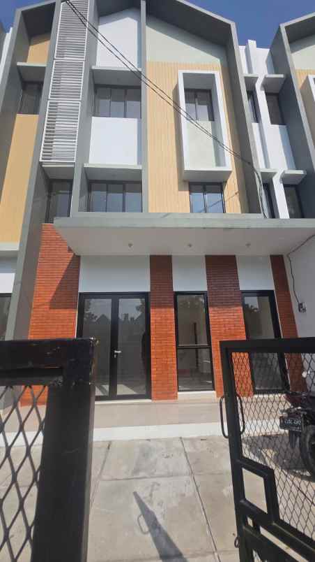 disewakan ruko siap pakai baru di prima harapan bekasi