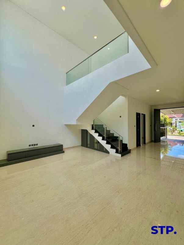 disewakan rumah araya