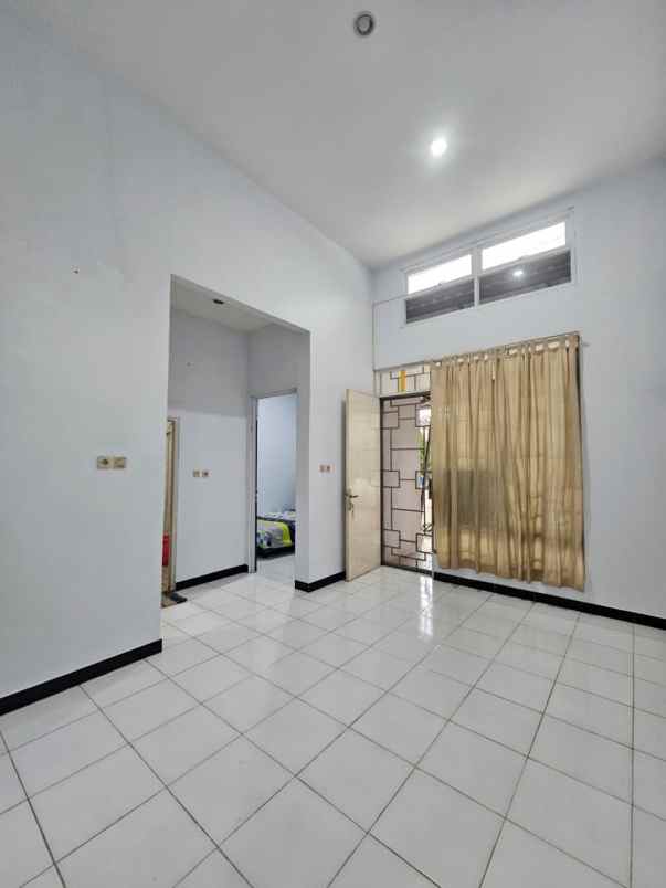 disewakan rumah aryana