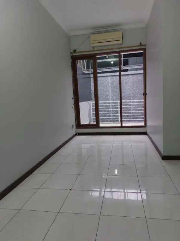 disewakan rumah ciputat timur