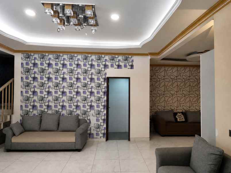 disewakan rumah cluster alamanda jgc
